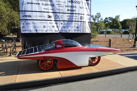 Stanford Solar Car Reveals New Compact Car Design - Academic and Startups