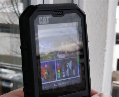 CAT B35 4G Smartphone Review - NotebookCheck.net Reviews