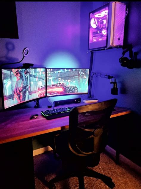 Different kind of wall mount PC : r/battlestations