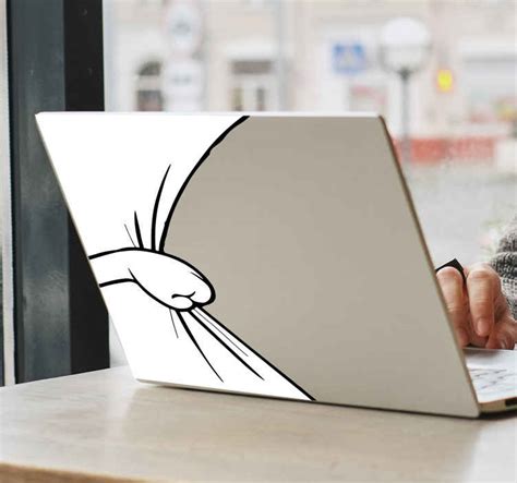 lateral hand laptop skin decal - TenStickers