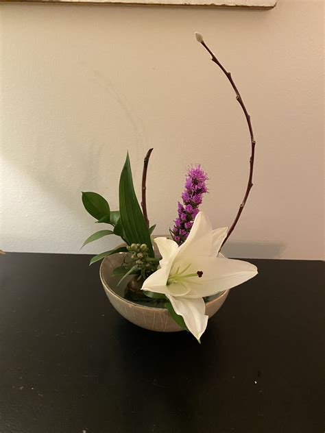 Virtual Japanese Flower Arrangement Misho Ikebana Class | RESOBOX