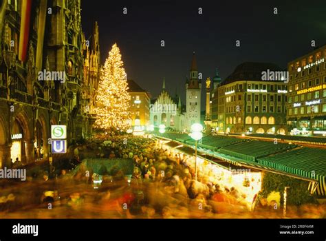 Christmas Market, Marienplatz, Muenchen Deutschland Stock Photo - Alamy