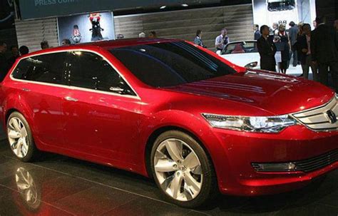 Honda Accord Crosstour Photos and Specs. Photo: Honda Accord Crosstour ...