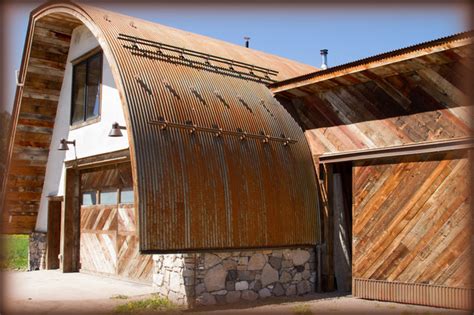 Rustic corrugated metal roofing - Rustic - House Exterior - Denver - by Flatiron Steel | Houzz UK