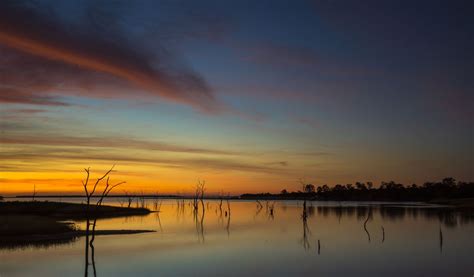 Lake Kariba | Zimbabwe, Zambia, Map, & Facts | Britannica