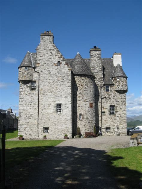 Barcaldine Castle © M J Richardson :: Geograph Britain and Ireland