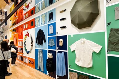 Get the Full Uniqlo Experience at Their Biggest 12-Story Flagship Store in Tokyo Ginza - Travel ...