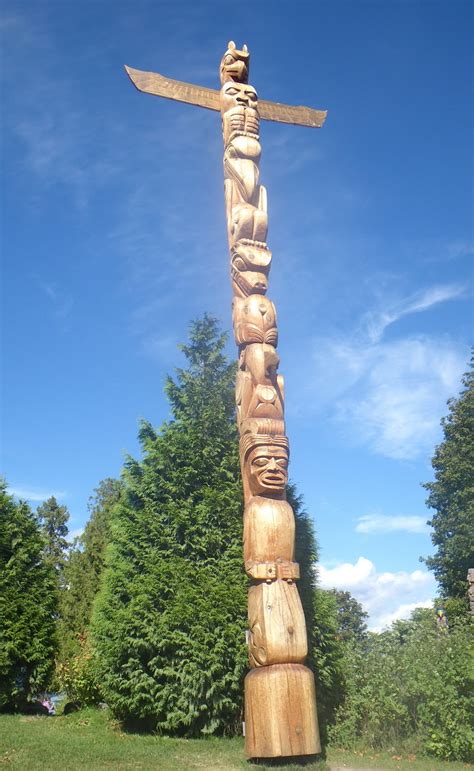 Scented Leaf: Indian Totem Poles and Coast Salish Gateways