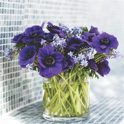 30 Simple Flower Arrangements - Flower Magazine