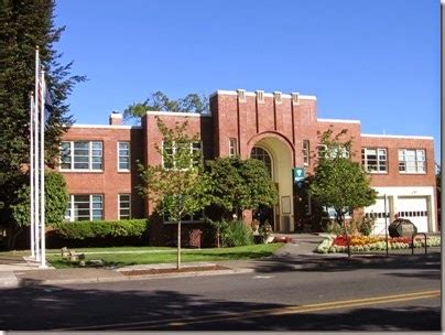 PlacesPages: Milwaukie #11: Milwaukie City Hall