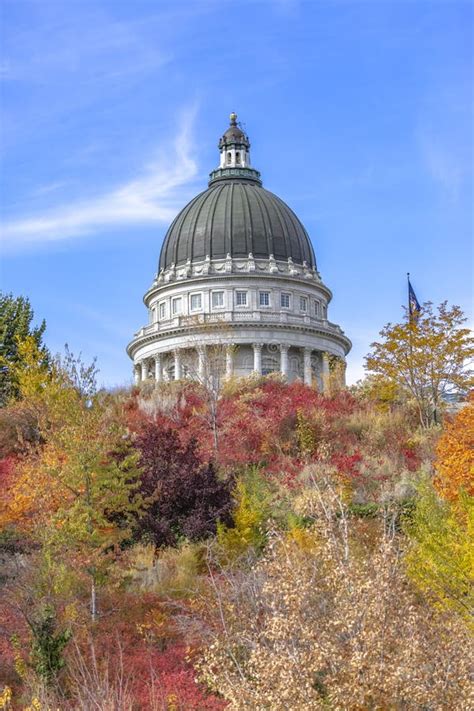 The Dome of the Magnificent Utah State Capital Building Against Blue Sky Stock Photo - Image of ...