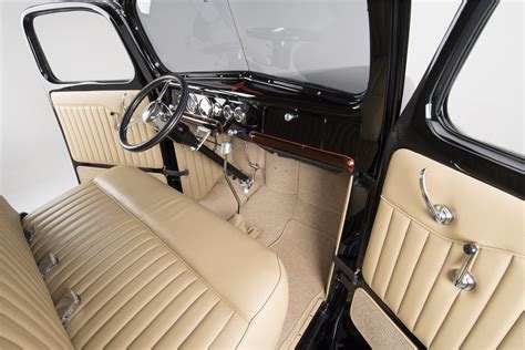 1947 FORD CUSTOM PICKUP - Interior - 189888 | Ford trucks, Truck ...