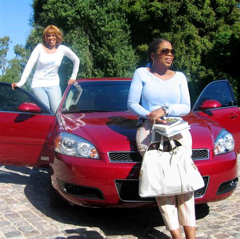 Never-Before Seen Photos From Oprah and Gayle's 2006 Road Trip