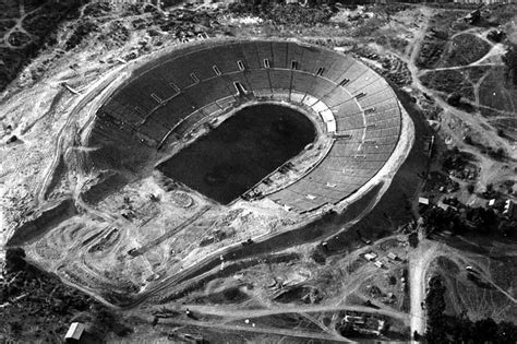 Rose Bowl Game History: The Story Of College Football's Most Treasured Stadium - SBNation.com