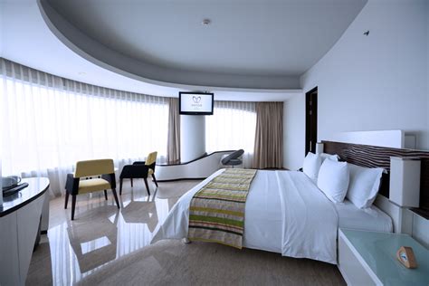 Senior Executive - Sensa Hotel Bandung