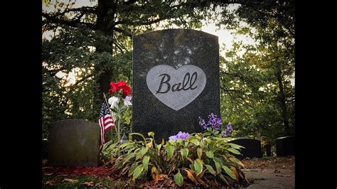 LUCILLE BALL FAMOUS GRAVESITE TOUR - YouTube