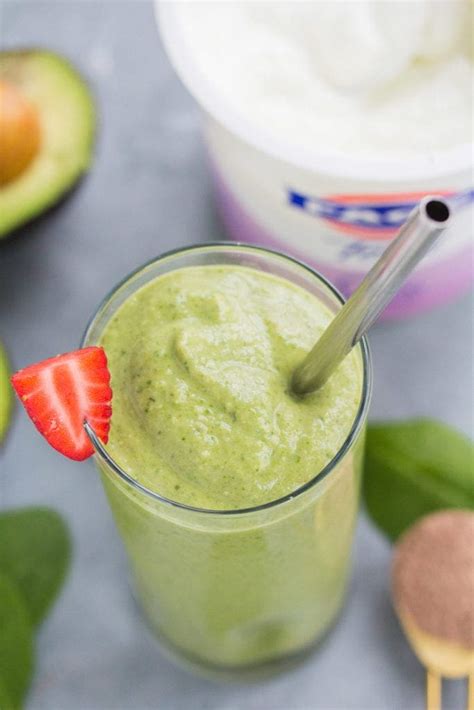 Easy Avocado Green Smoothie - The Clean Eating Couple