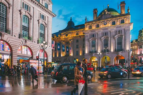17 Best West End Theatre Shows In London - Hand Luggage Only - Travel, Food & Photography Blog