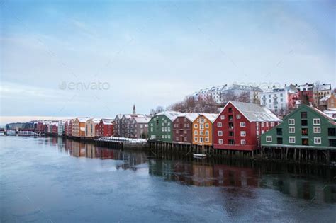 Trondheim winter cityscape Norway | Trondheim, Noruega