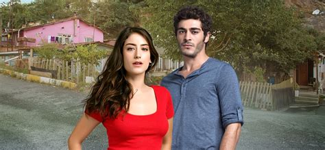 Hazal Kaya regresa a Latinoamérica con su nuevo éxito turco "Bizim Hikaye"