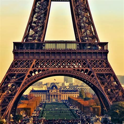 Eiffel Tower Paris City Night iPad Wallpapers Free Download