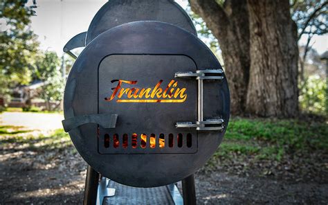 Franklin Barbecue Pits Begins Building Its Backyard Smokers – Texas Monthly