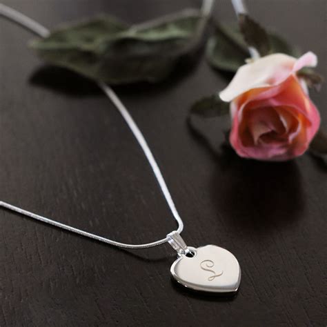 Personalized Heart Necklace - Unxia