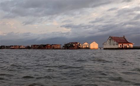 Sinking Philippines Village Will Soon Disappear Due To Rising Sea Levels