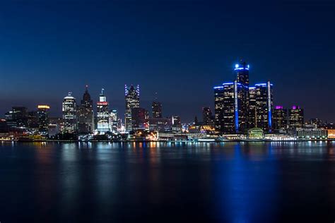 810+ Detroit Skyline At Night Stock Photos, Pictures & Royalty-Free ...