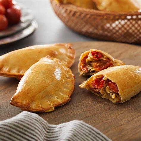 Mini Empanadas with Tomatoes, Jack Cheese & Shredded Chicken - NatureSweet