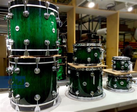 Emerald Stain to Black Burst. #dwdrums #thedrummerschoice | Drum kits ...