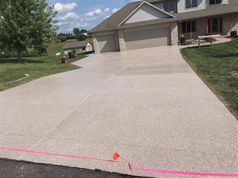 San Antonio Driveway Coating | Driveway Repair | Southwest Exteriors