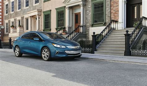 2019 Chevy Volt Review, Pricing, and Specs | Schumacher Used