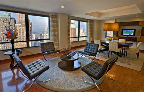 New York Marriott at the Brooklyn Bridge | Home, Living spaces, Hotels room