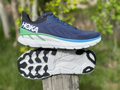 Road Trail Run: Hoka One One Clifton 7 1st Run Video Review, A/B Test ...