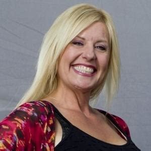 Who is Laura Dotson from "Storage Wars"? Her Bio: Net Worth, Wiki, Age