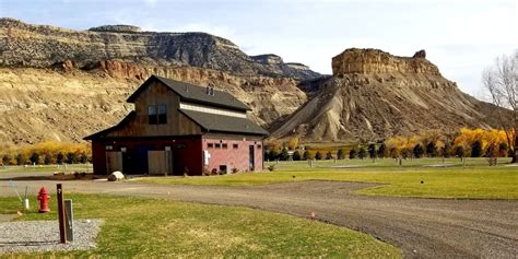 6 Best Hotels in Palisade, Colorado