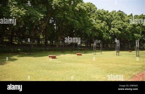 Bangalore gardens Stock Videos & Footage - HD and 4K Video Clips - Alamy