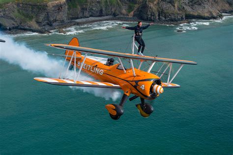 Breitling Wingwalkers looking for new sponsor : : FLYER