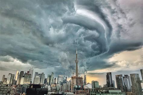 Weather agency warns of heavy thunderstorms coming for Toronto