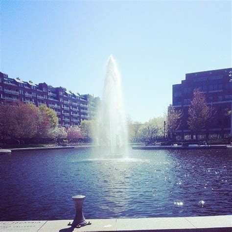 Lechmere Canal Park - East Cambridge - 6 tips