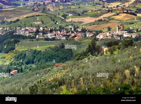 Vinci, Italy / tuscan town Stock Photo - Alamy