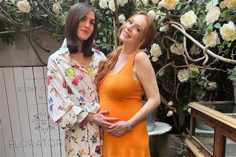 Pregnant Lindsay Lohan Shares Baby Shower Photos: 'Grateful for All the ...