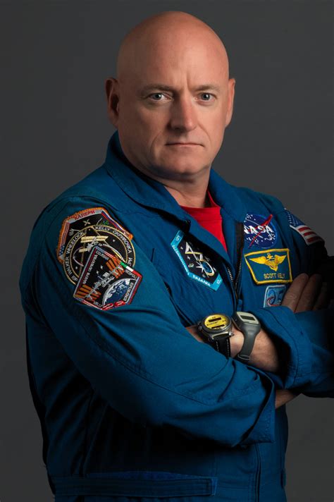 Scott Kelly Interview: Watch Repairs In Space & Essential Astronaut Gear | aBlogtoWatch