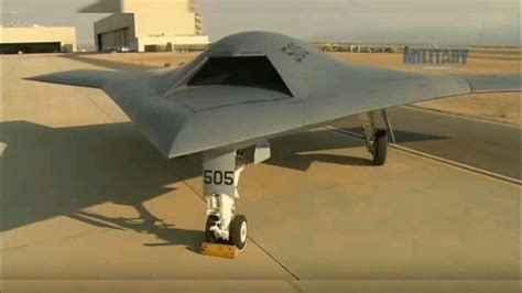 Lockheed Martin RQ-170 Sentinel 🇺🇸🇺🇸🇺🇸 Stealth UAV for CIA - YouTube