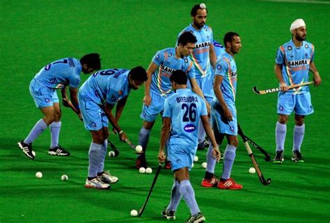 5 Greatest Players in the Indian Hockey History [1 min read]