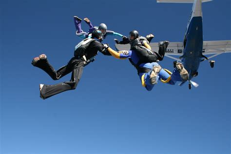 Skydiving Backgrounds, Pictures, Images