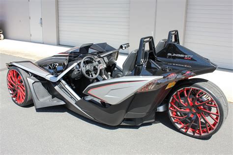 Polaris Slingshot Looks Like A Transformer On 22″ Custom Wheels | Carscoops