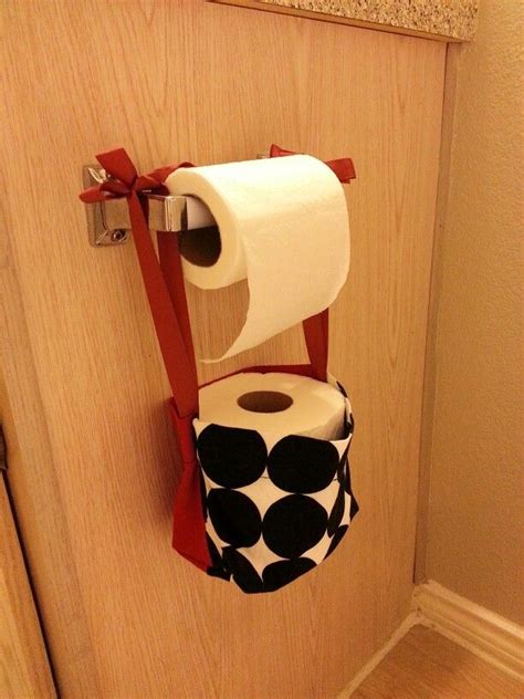 toilet paper roll holder DIY using leftover fabrics | Leftover fabric crafts, Diy holder, Fabric ...