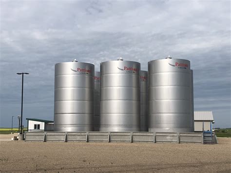 Stainless Steel Storage Tanks - Pattison Liquid Systems